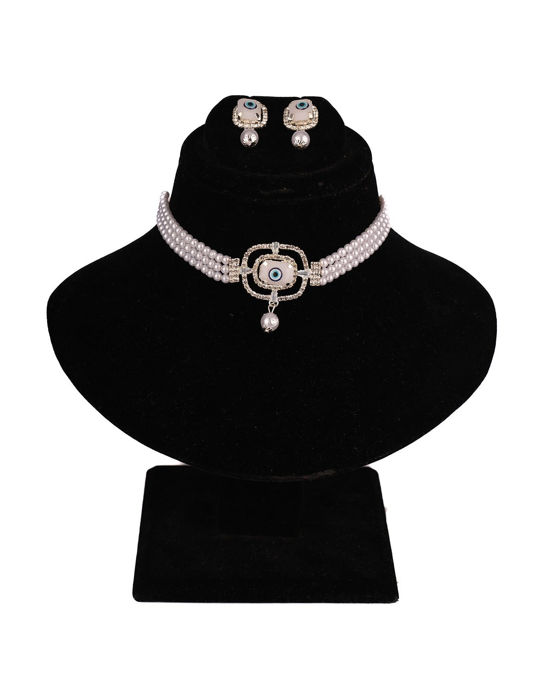 Pearl Shield Elegance Set - Where Vintage Pearls Meet Modern Glam