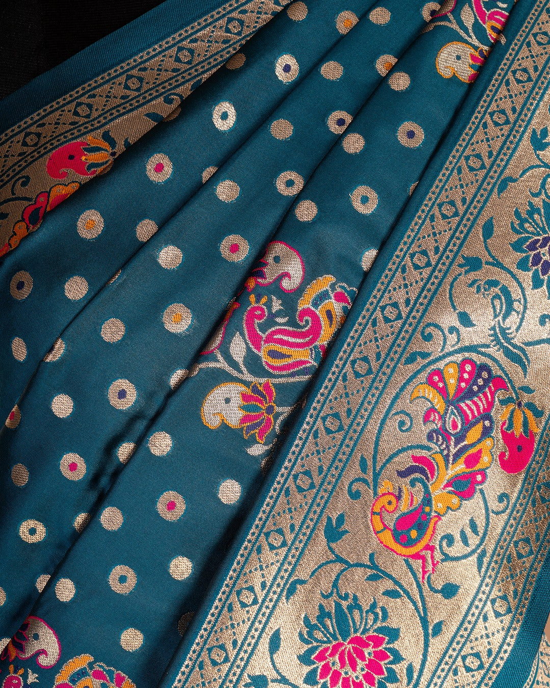 Midnight Meena Elegance That Speaks Without Words - A Regal Blend of Art and Tradition