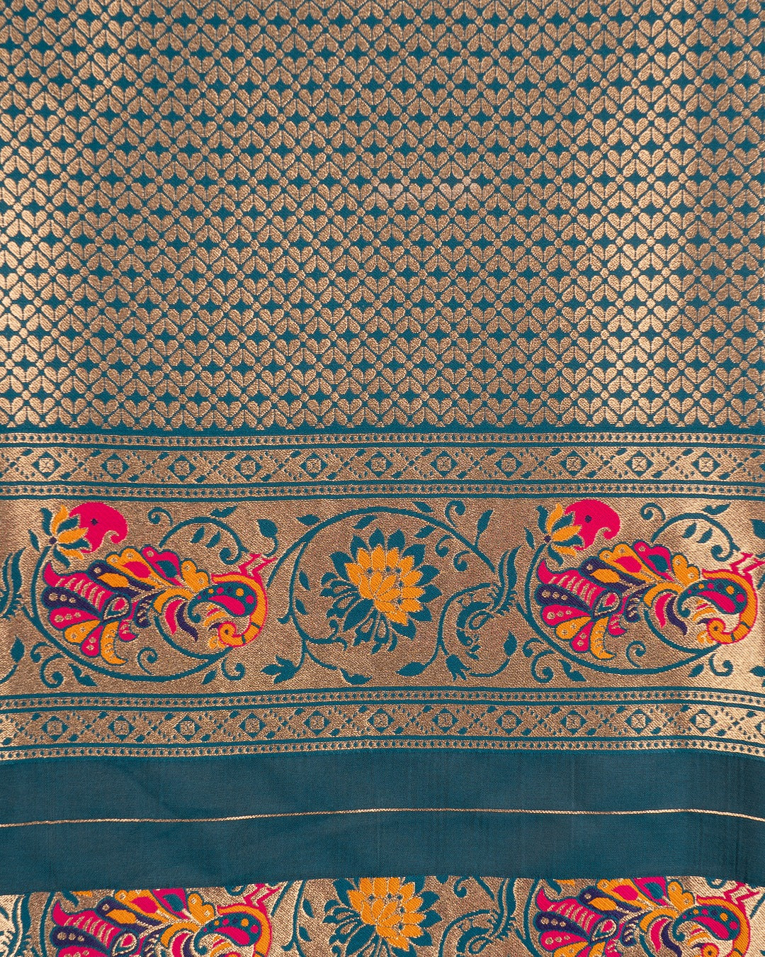 Midnight Meena Elegance That Speaks Without Words - A Regal Blend of Art and Tradition