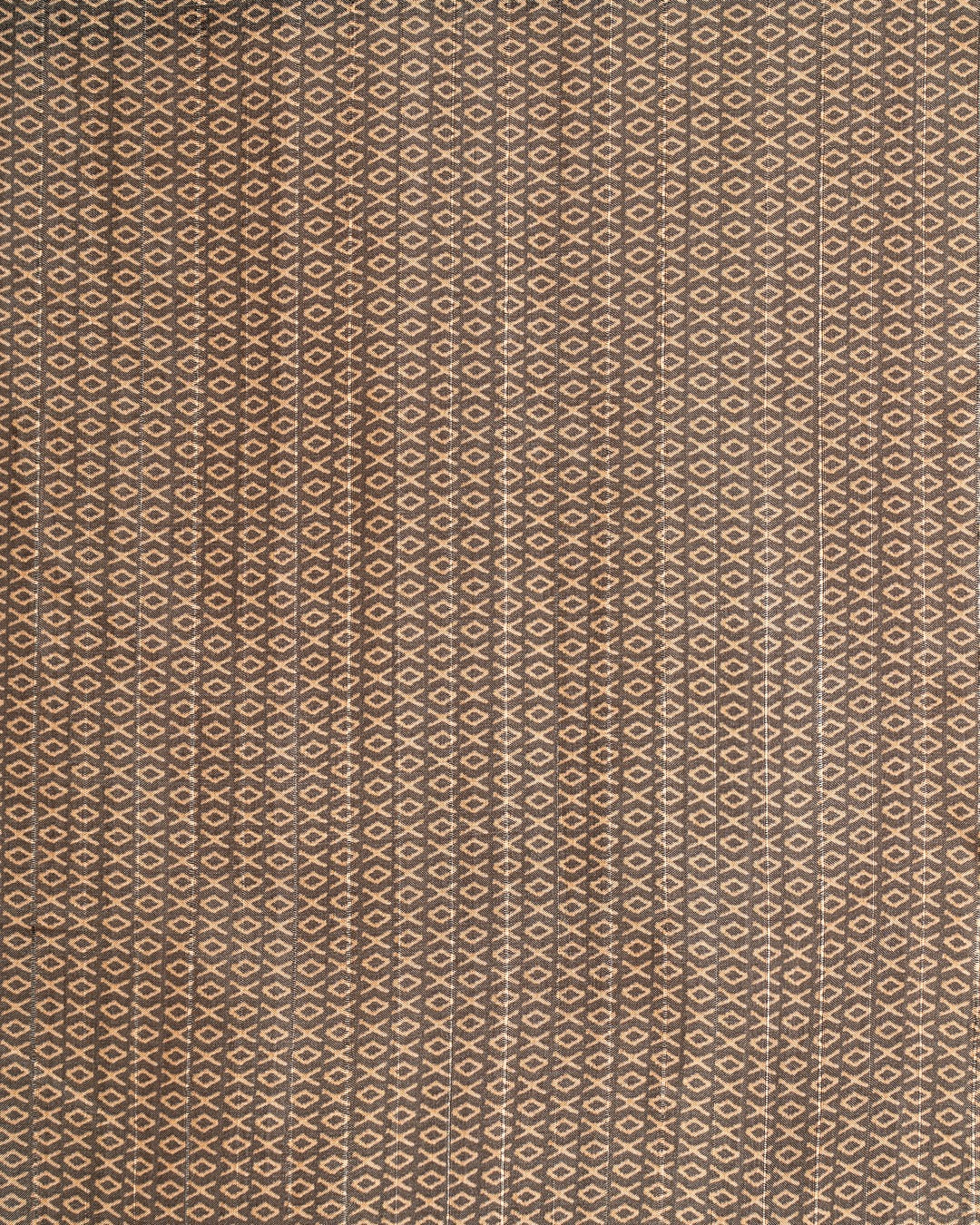 Whispers of Ivory: Grace in Every Thread - Where Timeless Simplicity Meets Modern Artistry