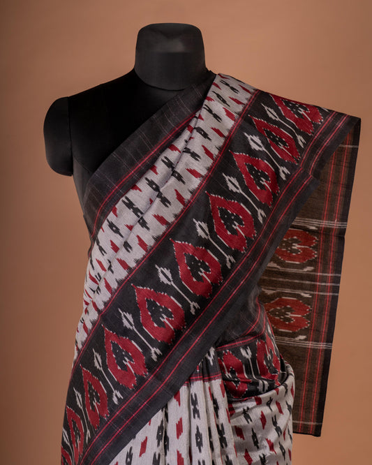 Threads of Tradition - Bold Ikat Beauty in Black & White