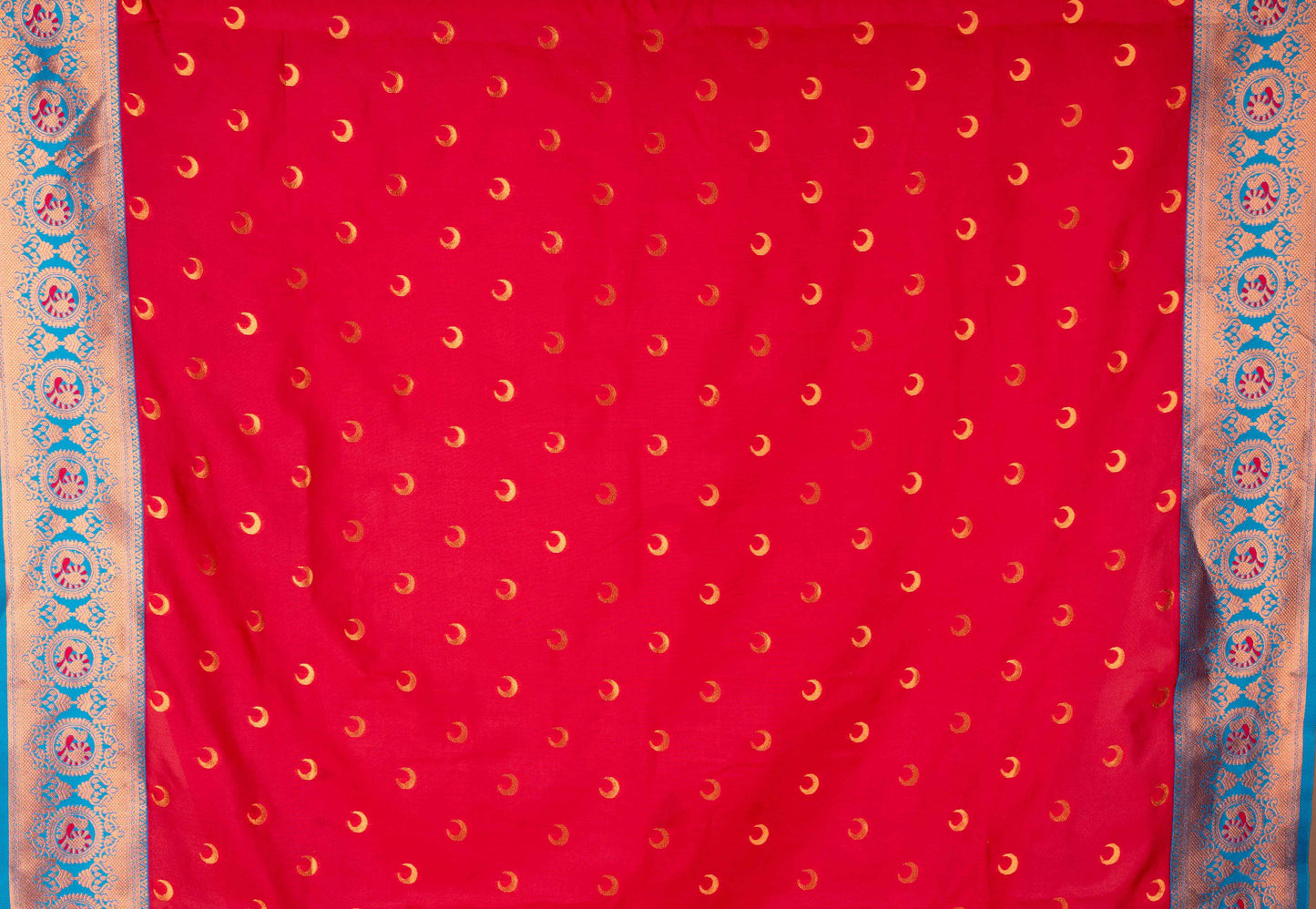 Kanya Kathaa β Red Paithani Saree with Blue Border & Golden Zari