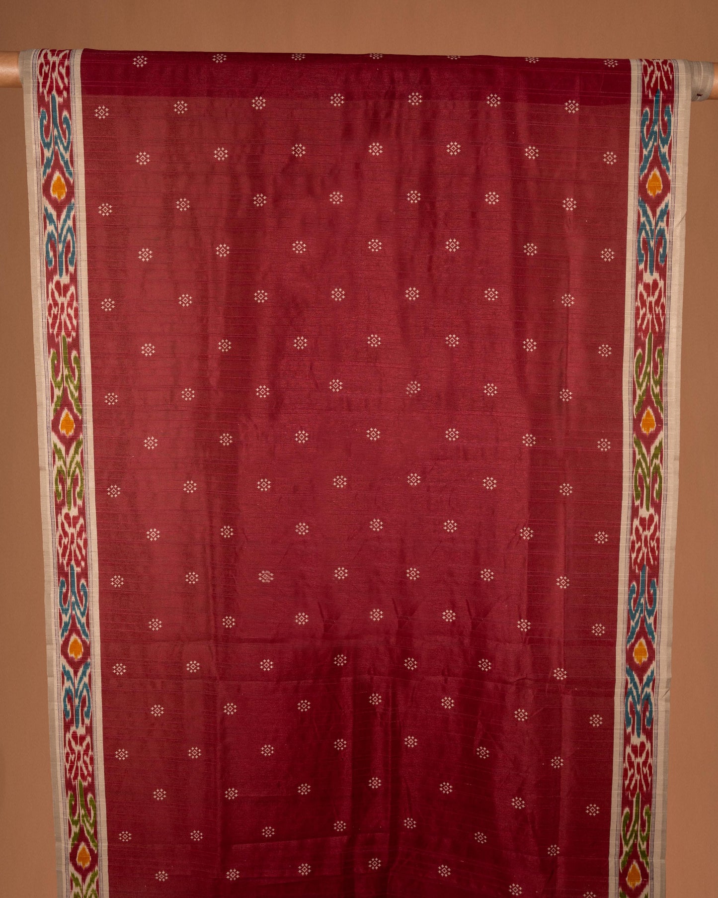 Threads of Tradition - Grace Draped in Maroon Elegance