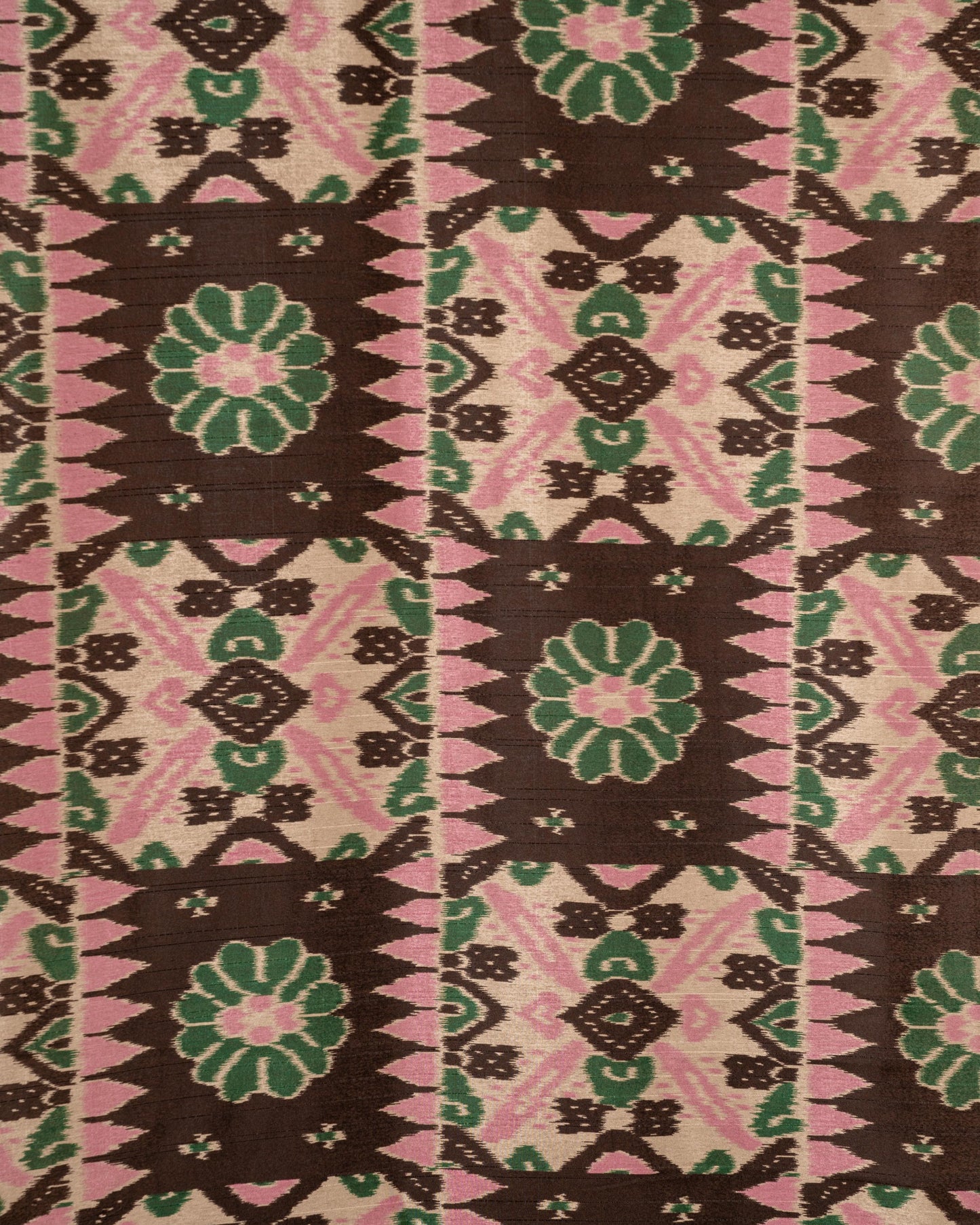 Grace in Every Thread - Celebrate Elegance with a Touch of Tradition