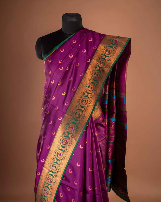 Kanya Kathaa – Magenta Paithani Saree with Green Border & Golden Zari