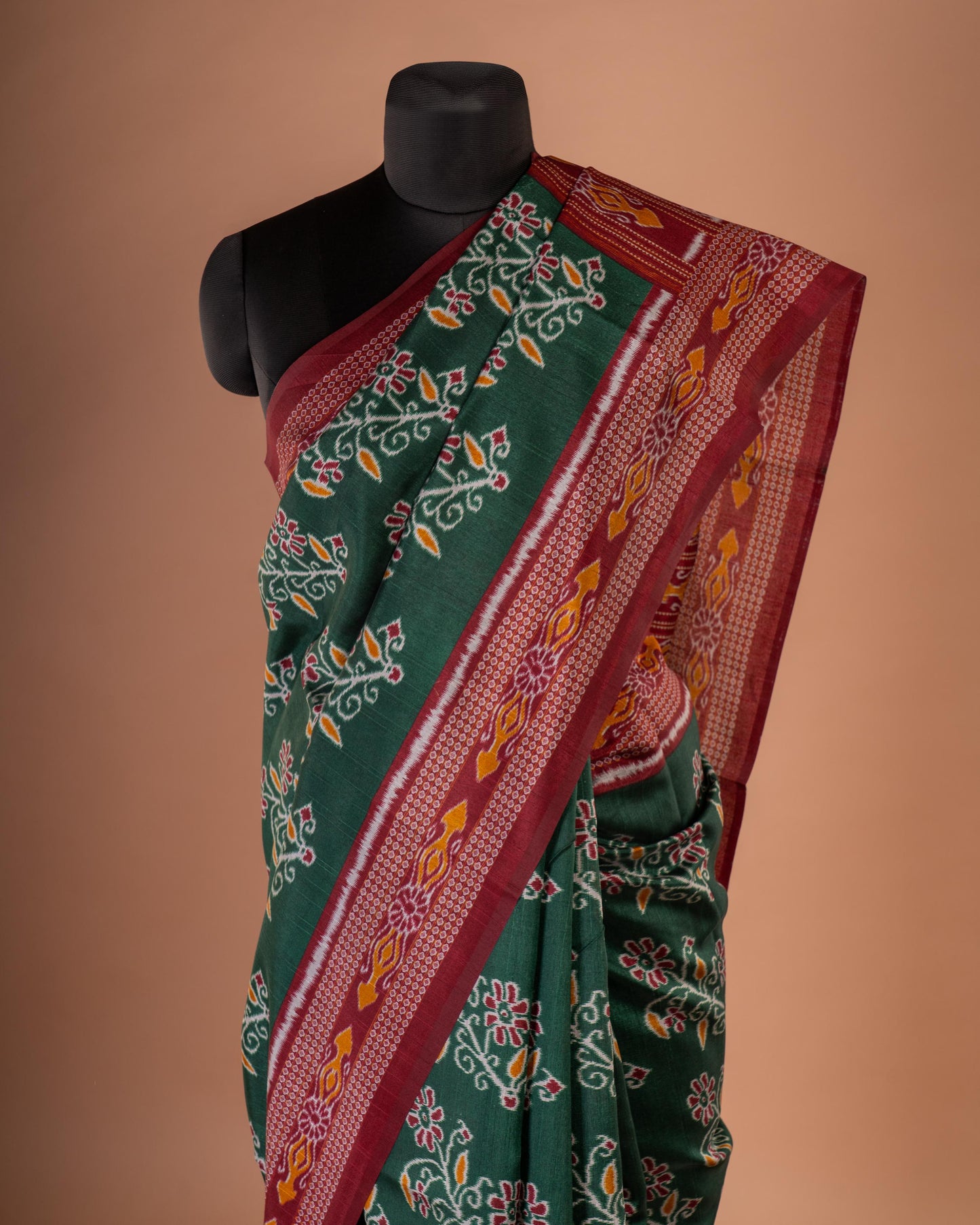 Folk Charm Revived – Green Handloom Saree with Rustic Borders