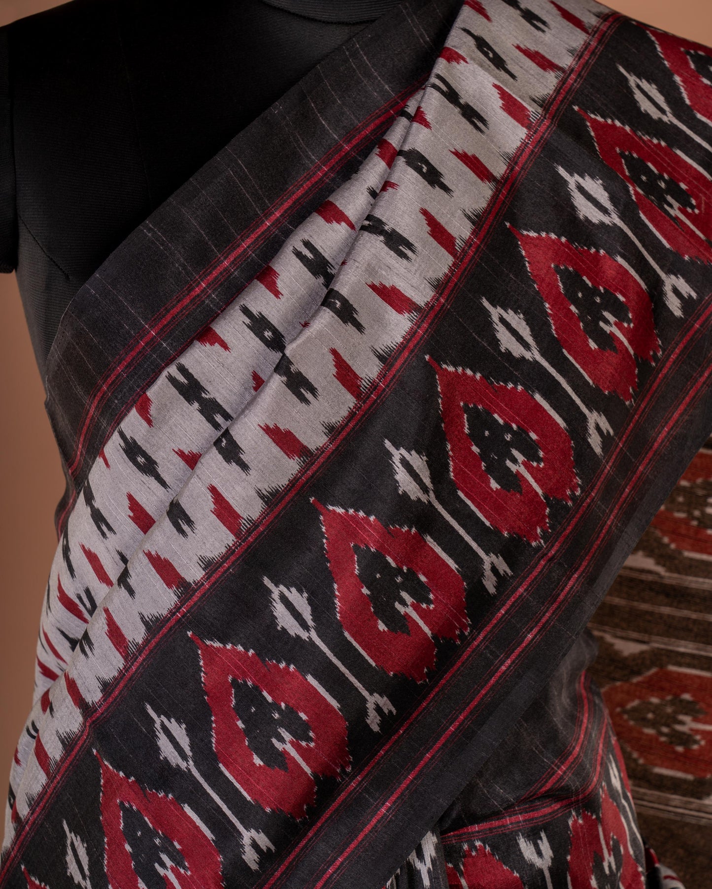 Threads of Tradition - Bold Ikat Beauty in Black & White