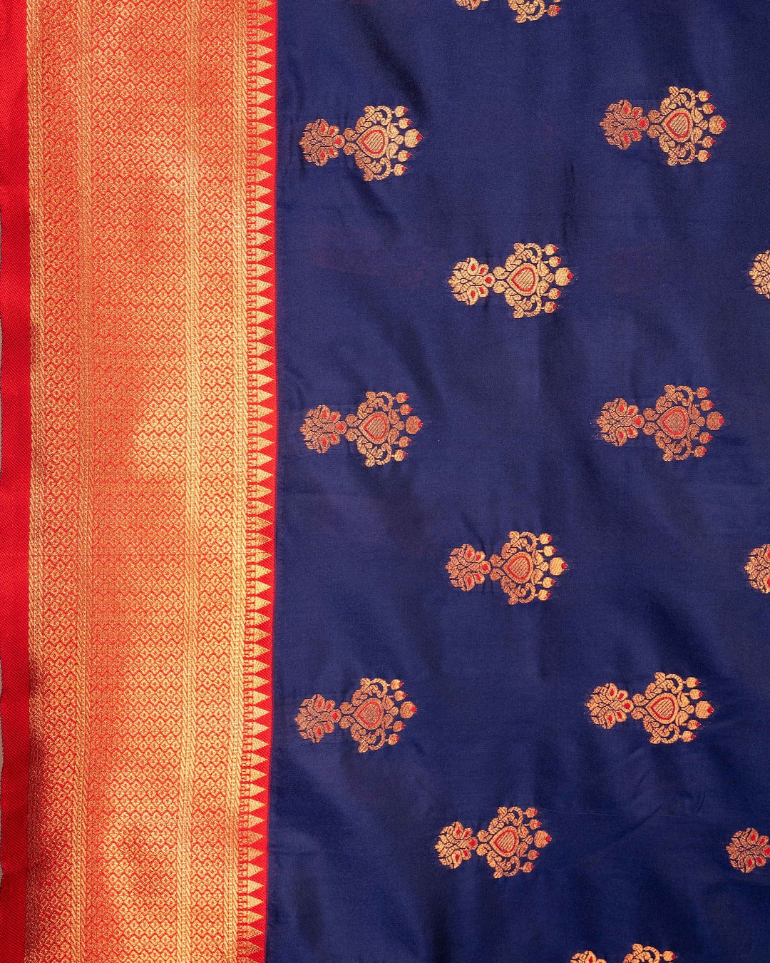 Kanya Kathaa – Navy Blue Paithani Saree with Red Border & Golden Zari